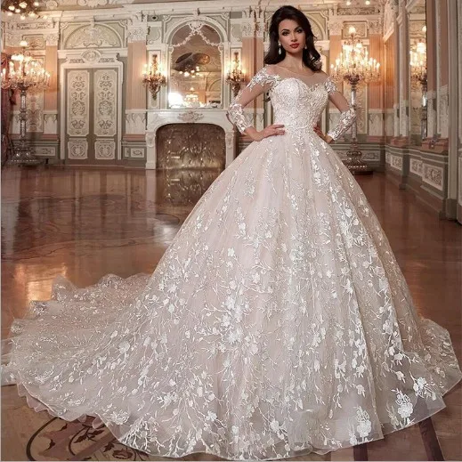 

Ladies wedding dress pettiskirt luxury big tail long sleeve bridal gown, White