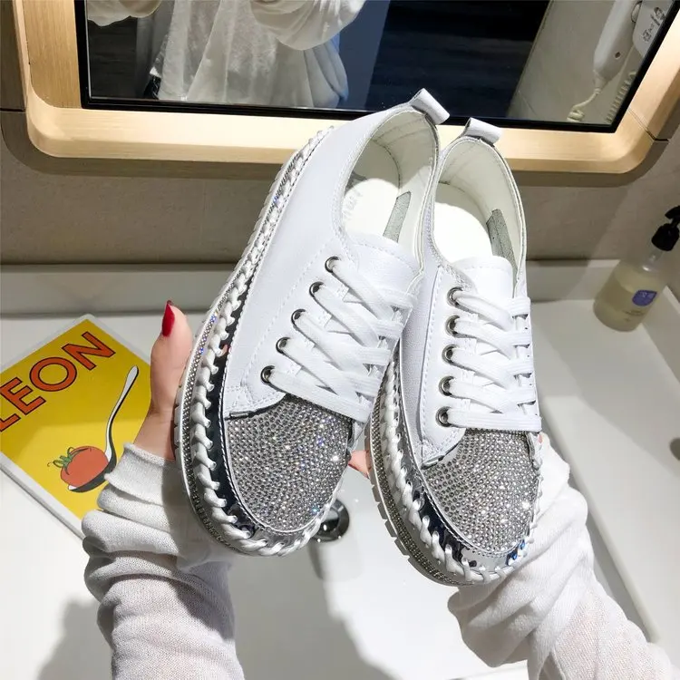 

White shiny shoes women simple light white shoes ladies casual walking shoes, Picture