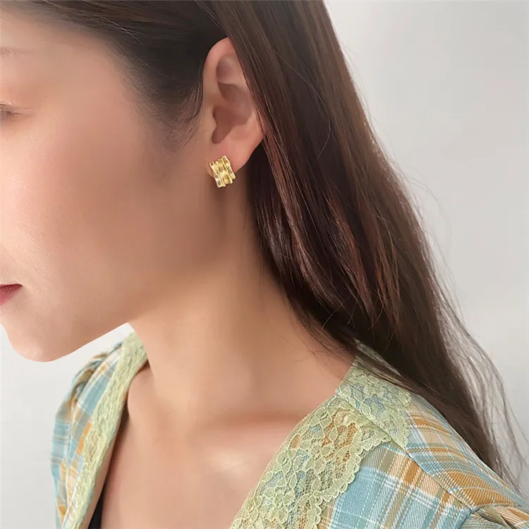 

Simple Statement Latest Fashion Girls High Quality New Design Earrings, Picture shows