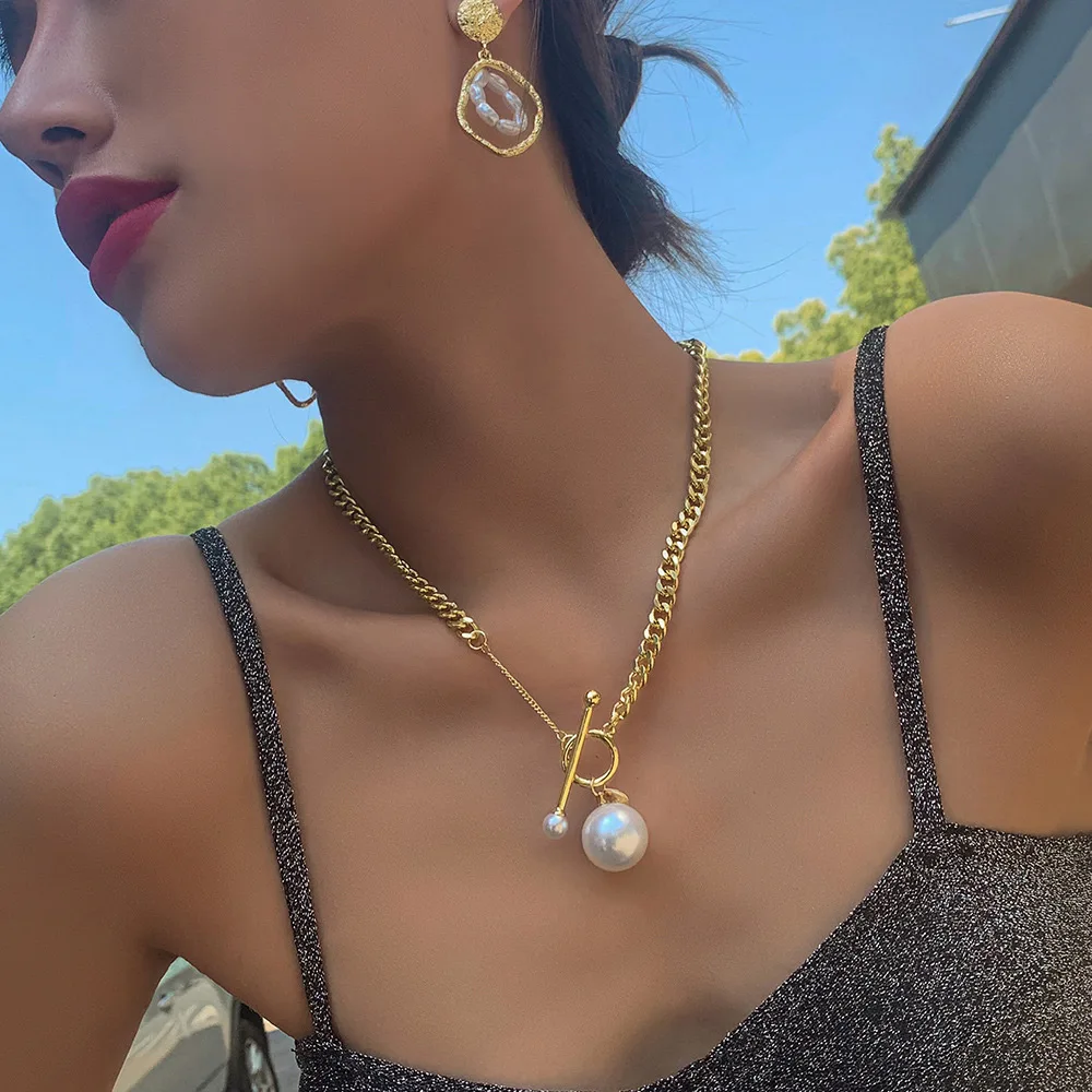 

Hip hop jewelry gold plated big simulated pearl pendant OT buckle alloy cuban link women necklace curb chain