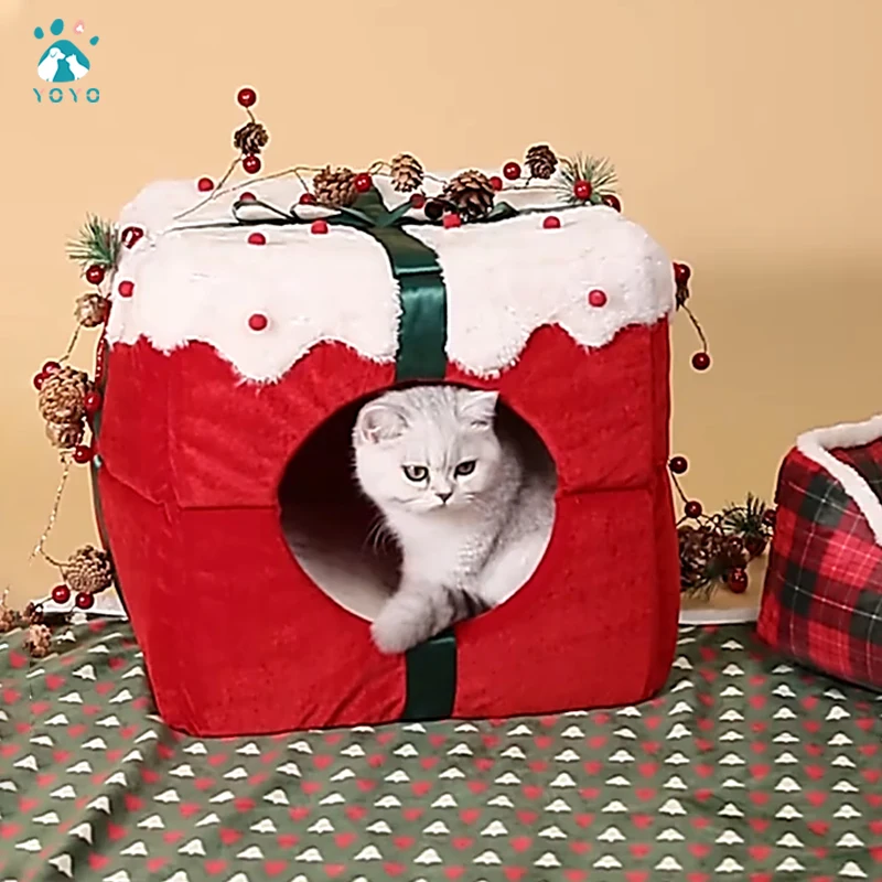 

2021 New Design Christmas Pets Cat Dog Gift Stocking Toy Warm Cover Beds House, Red
