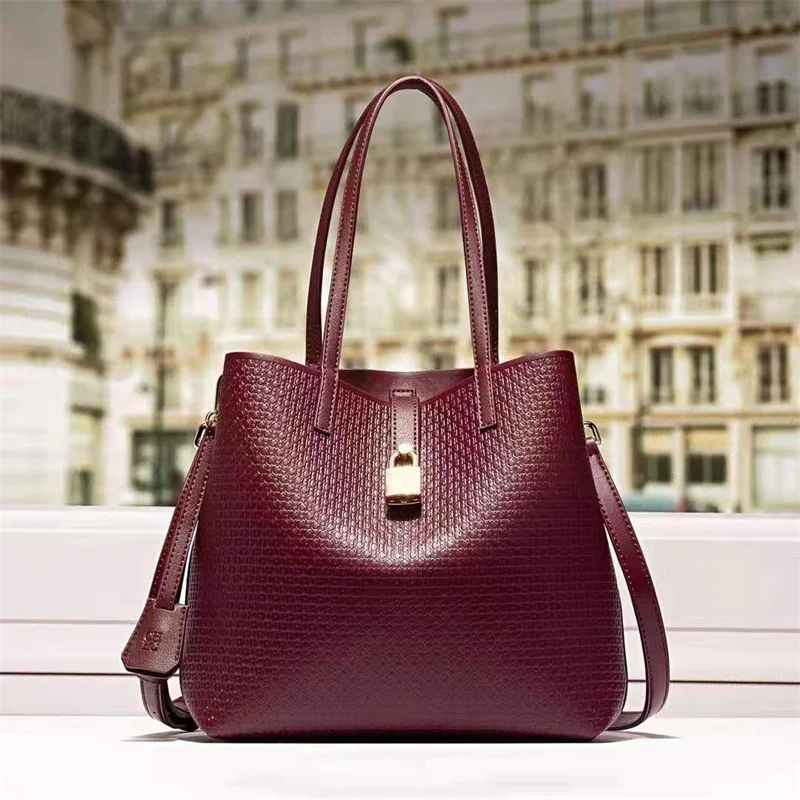 

famous designer brand CH bags 2021 New Versatile Leather Women's Messenger Bag Fashion Trend Single Shoulder Women's Handbag