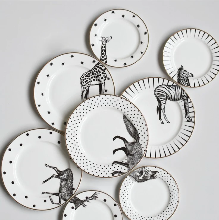 

Hot Selling Dinnerware Set 2 Pcs 6 & 8 inch Giraffe Dishes Ceramic Plates Animal Pattern Salad Printed dinner plates, Same as the picture