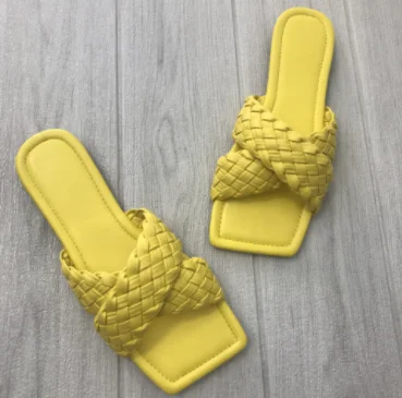

Wholesale all kinds of simple flat knitting sandals with sandals, Black,beige,yellow,blue