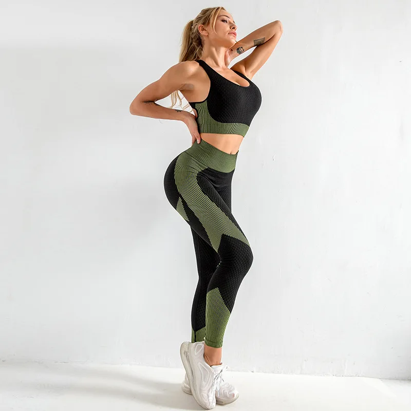 

Beagmg 2021 new product women's seamless fitness yoga wear Beauty back sports bra and lift buttocks leggings