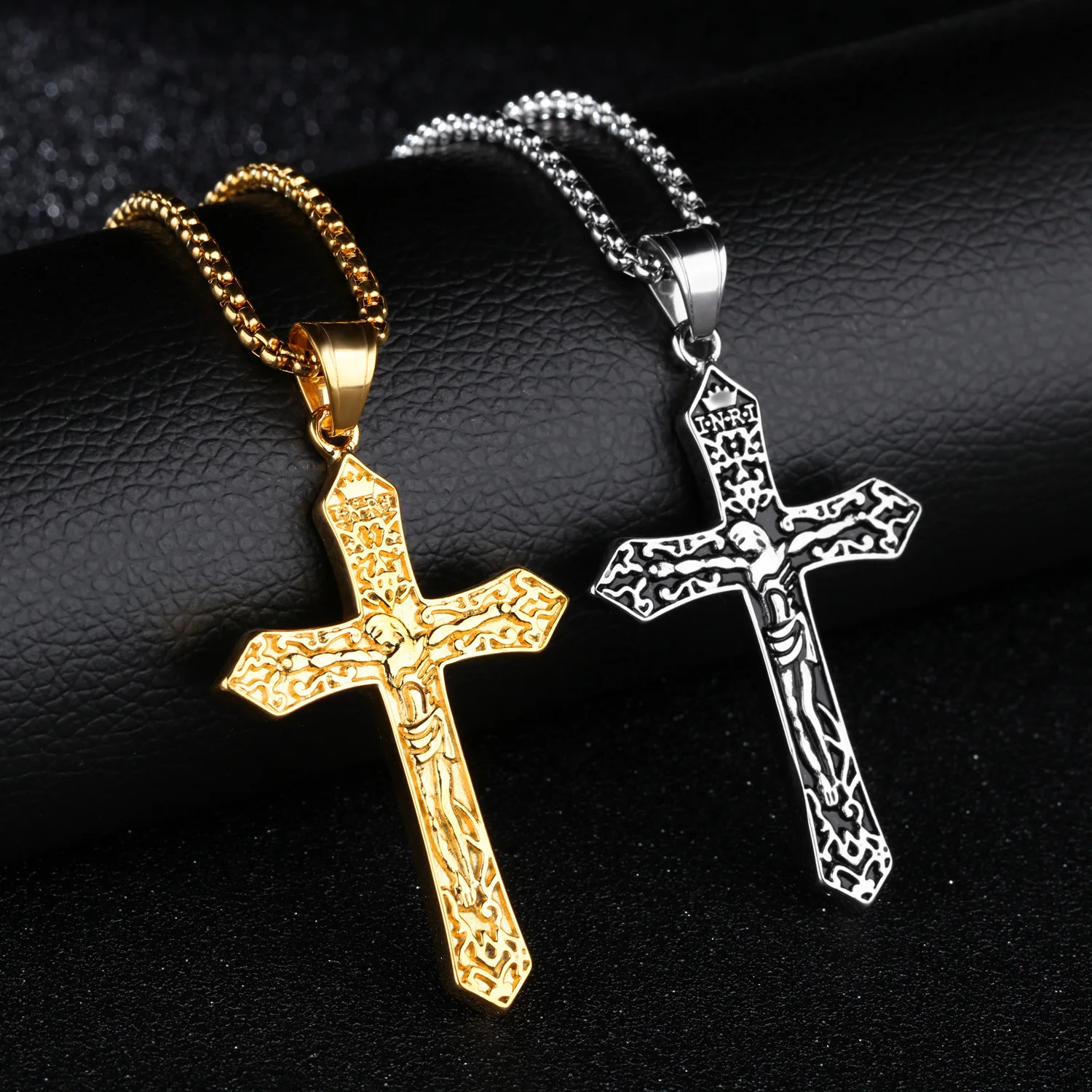 

Exquisite fashion high-grade stainless steel Jesus cross men's pendant necklace Christian jewelry