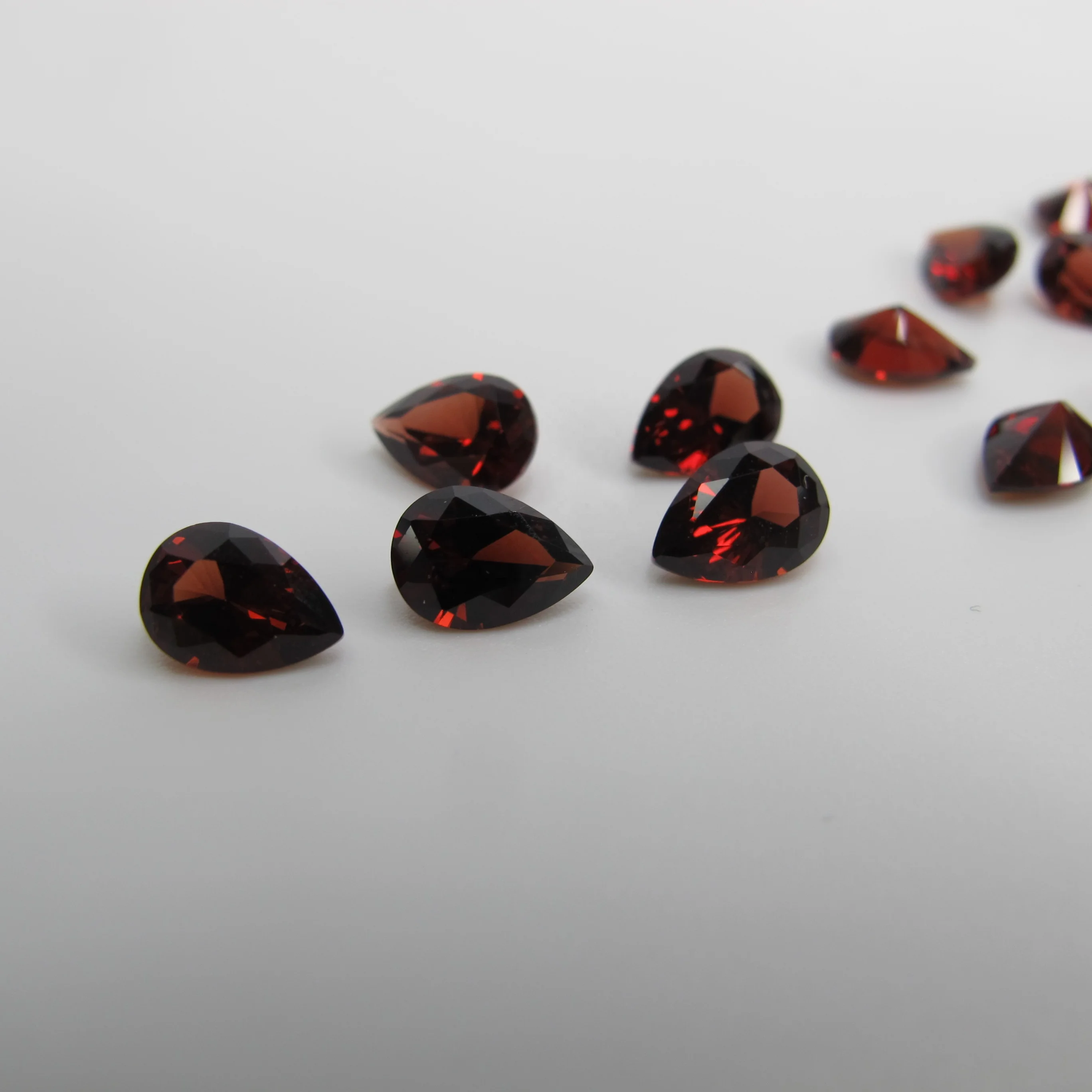 

Abiding Loose Gem Stone PS 5X7 Cutting Wholesale Nice Price Red Garnet Ready For Ship Loose Stone For Jewelry