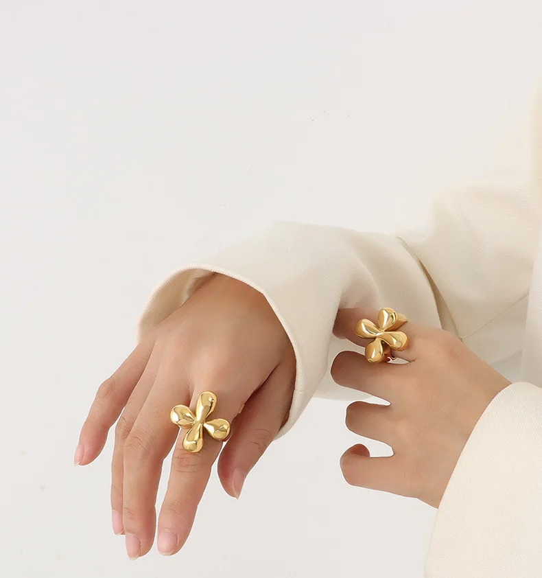 

Chunky Wildflower Exaggerated Jewelry Retro Three-dimensional Stainless Steel Handmade Flower Ring Women's