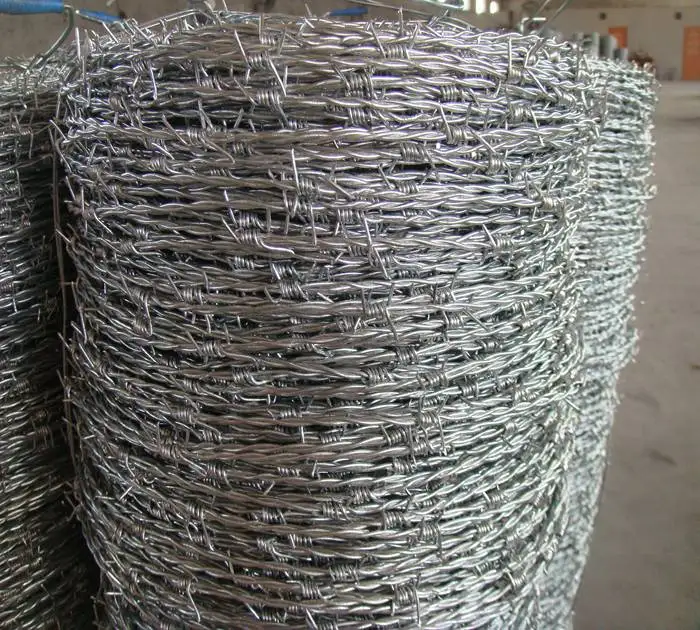 
500m roll galvanized barbed wire 5 inch barb distance 
