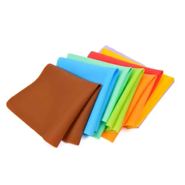 

Wholesale foldable nonskid heat insulation baby feeding silicone placemat