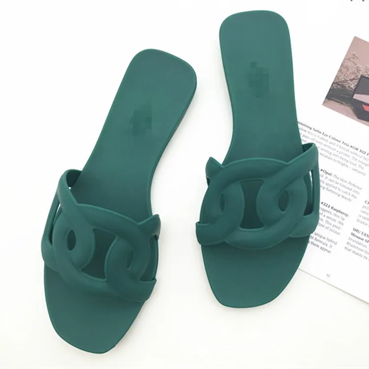 
2020 Wholesaler girls summer beach flat jelly shoes female flat slippers H ins open toe flat slippers one-piece chic for women 