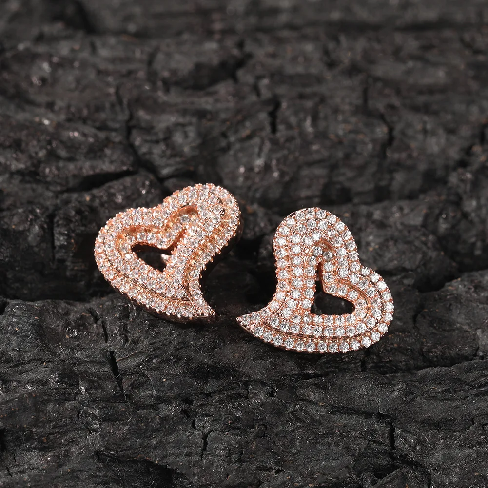 

Latest Personality Hip Hop Earring Jewelry Women Gold Plated Zircon Heart Shape Stud Earring Iced Out Diamond Heart Stud Earring