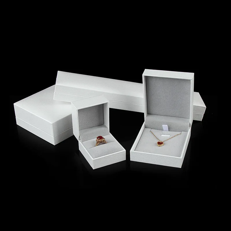 

Manufacturer White paper Jewelry Box Ring Necklace Bracelet Bracelet Accessories Storage Box Gift Packaging Box Custom