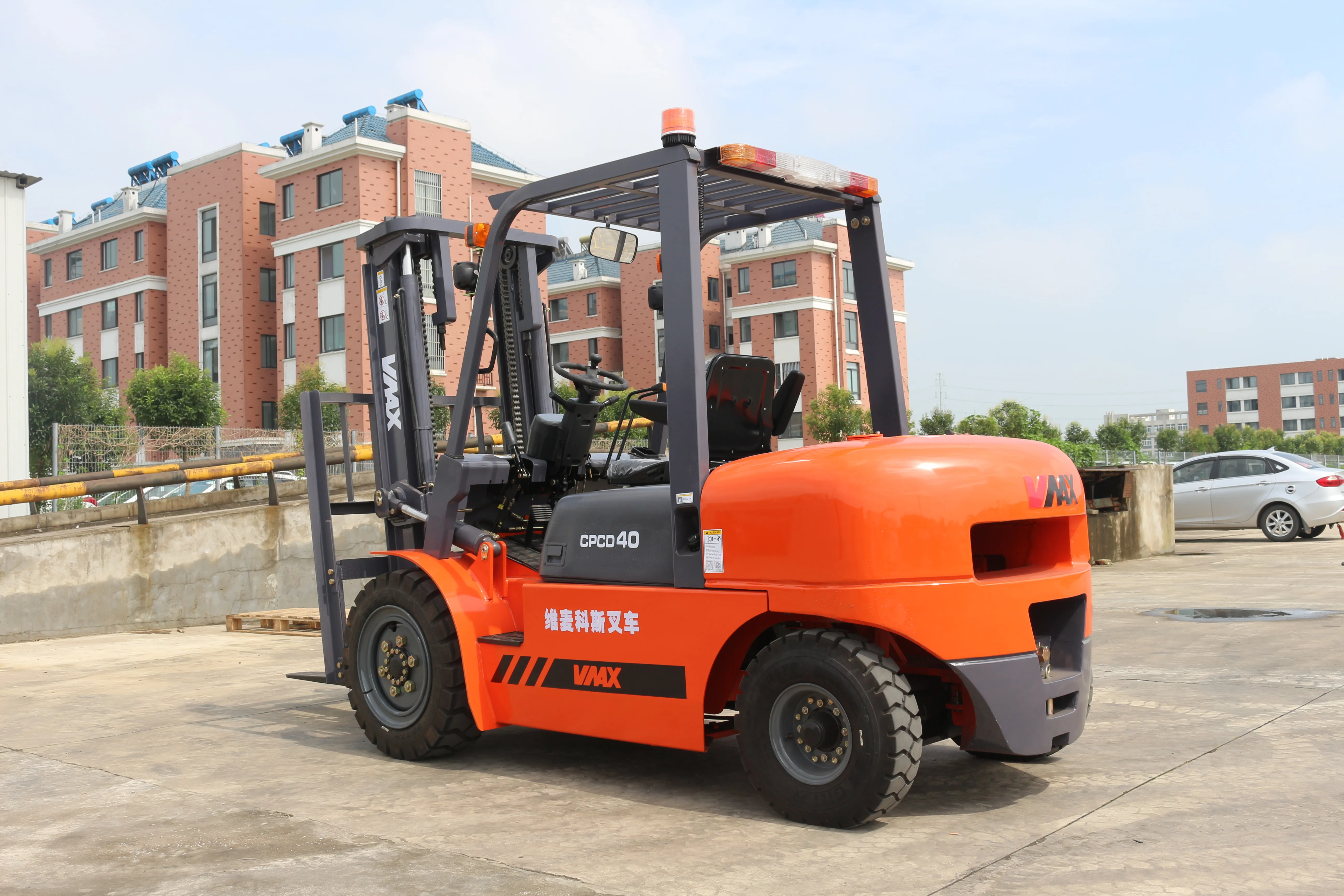 0 吨可选日本发动机柴油叉车