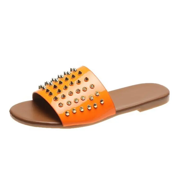 

Curlyfur 2021 new studded slippers for women rivet flat sandals pu sandals, 4 colors