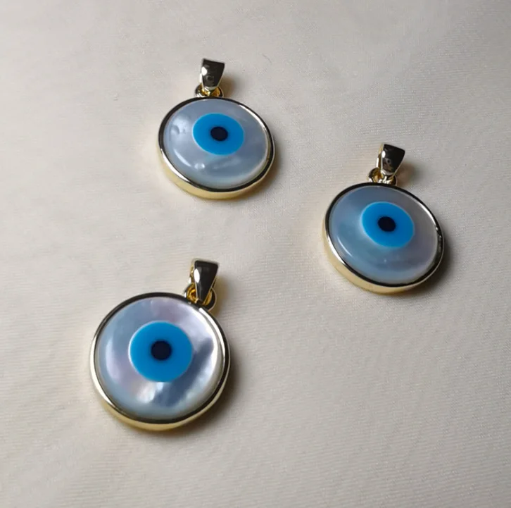 

Jialin jewelry 18k gold ins white mother of pearl sea shell turkey blue eye pendant charm Necklace
