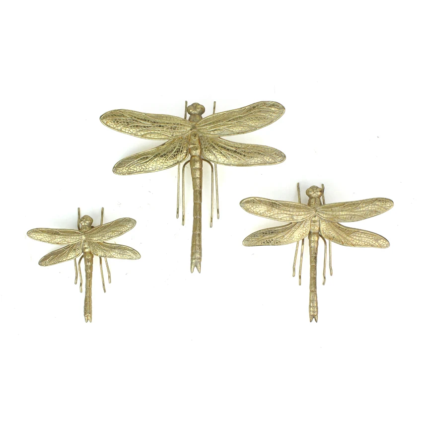 Resin modern insect animal sculpture gold sticker small decorations with marble supplier