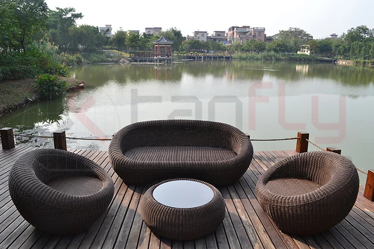 Luxury Garden Furniture Rattan Outdoor Sofa