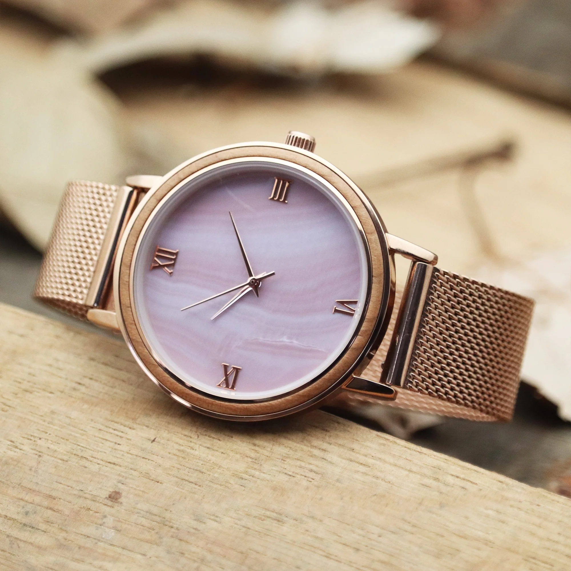 

Wholesale Handcrafted Minimalist Stainless Steel with Wood Bezel Watch Mesh Band Wooden Watches Women