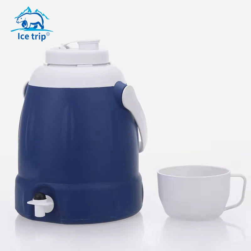 

Amazon Wholesale Small Insulated Ice Bucket Portable Plastic Round Water Cooler Jugs For Dining Room, Blue