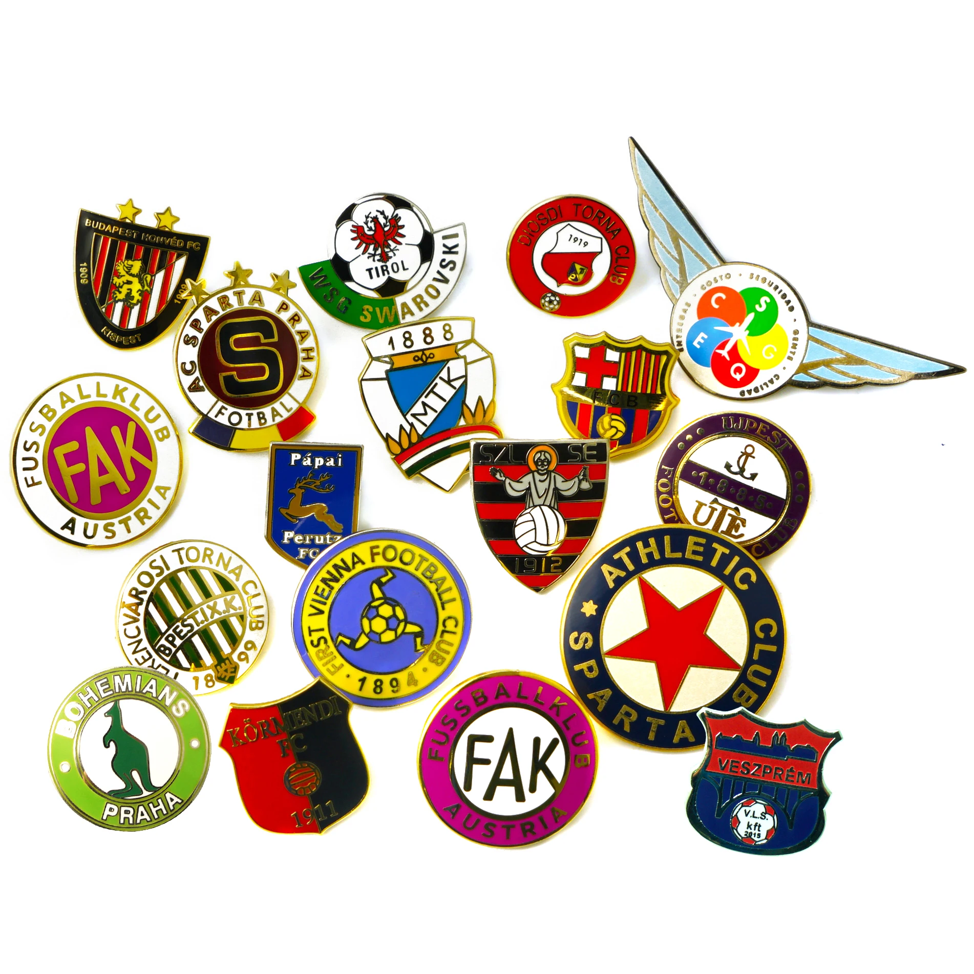 High Quality Souvenir Football Club Custom Logo Metal Hard Enamel Badge