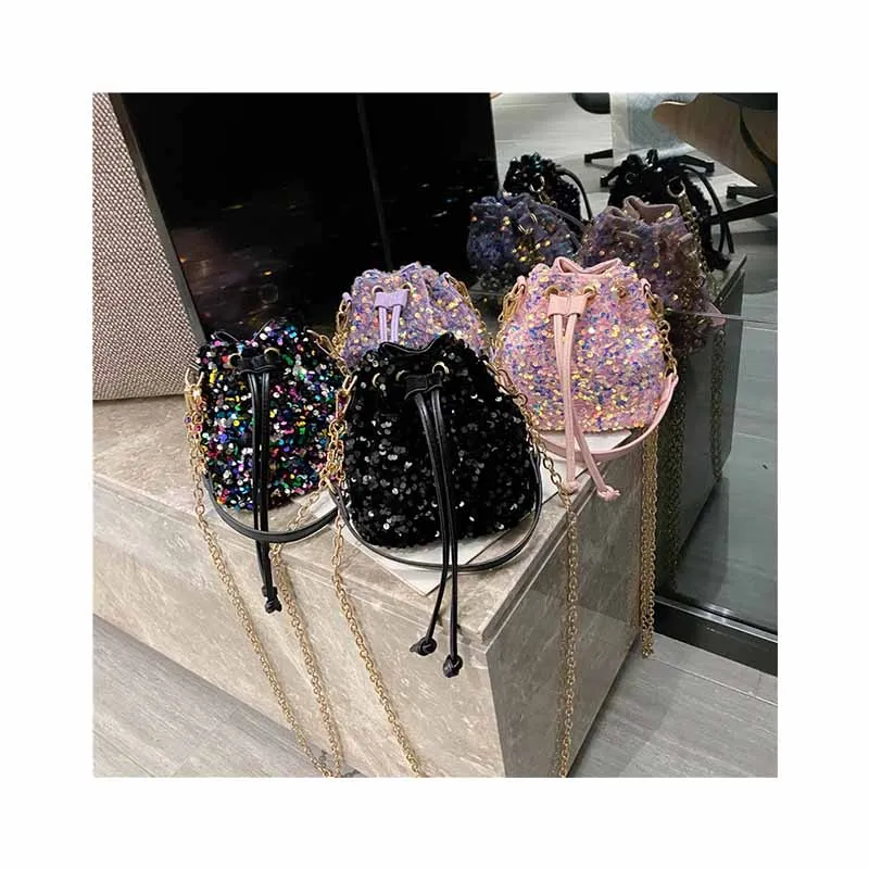 

Luxury Sequiner Bucket Bag 2021 Women Spring Totes Texture Chain Shiny Messenger Bag Fashion Hand Purse Drawstring Small Handbag