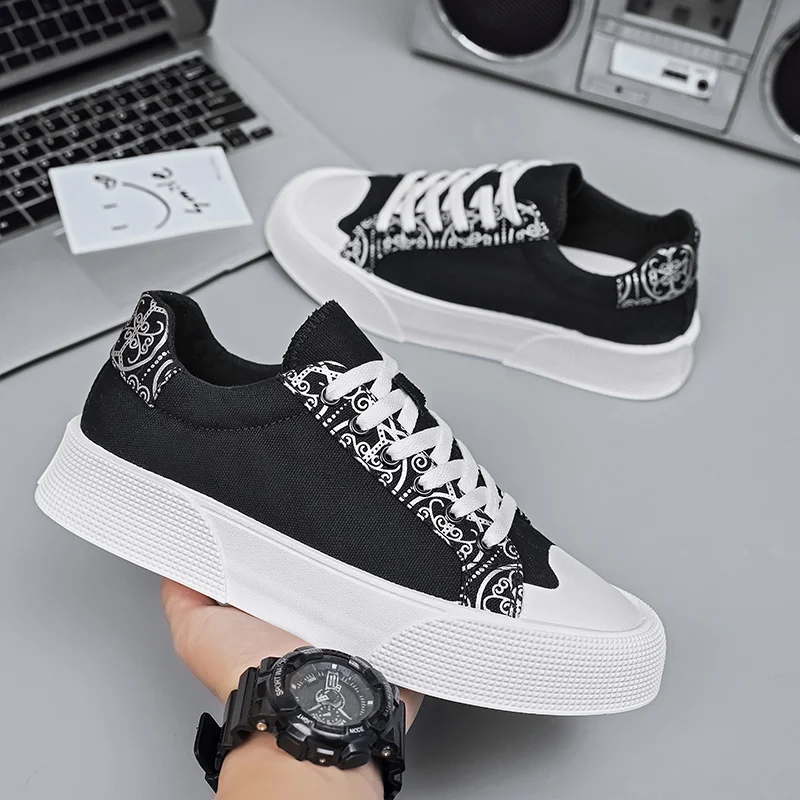

New Design Hard Wear Canvas Upper Comfortable Fashion Sneakers Men's Sports Casual Skateboarding Shoes, Optional