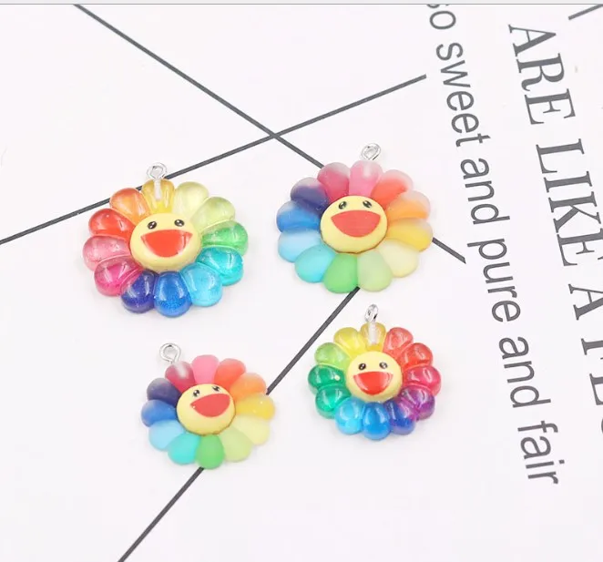 

Kawaii Flat back resin Smiling flower Charms for DIY decoration bag earring key chain patch Jewelry Making DIY, Picture