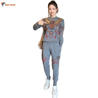 

Oem Autumn Winter New Design Fashion O Neck Long Sleeve Printed Beaded Top And Long Pants Sweater Set Womens Custom Tracksuit