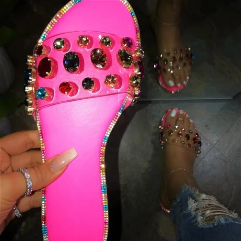 

Wholesale Summer Women Color Diamonds Sandals Flat Slip-On Outdoor Holiday Beach Slides