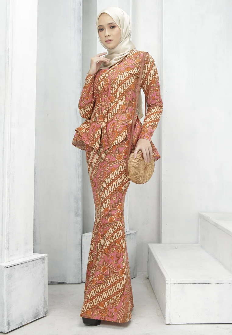 Muslim Kebaya Abaya Modern Indonesia Model Kebaya Buy Muslim Kebaya Abaya Kebaya Modern Indonesia Model Kebaya Muslim Modern Product On Alibaba Com