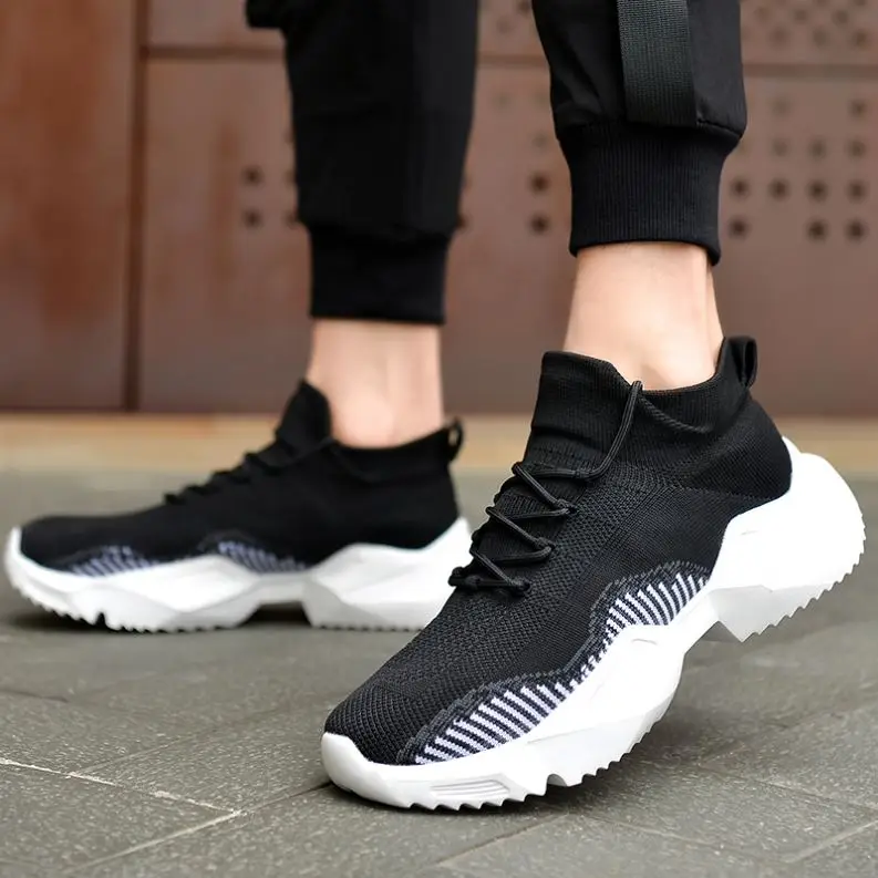 

2019 wholesale fashion designer brand Sports Shoe Mesh Upper Breathable sneakers Shoes for Man and Women, Optional