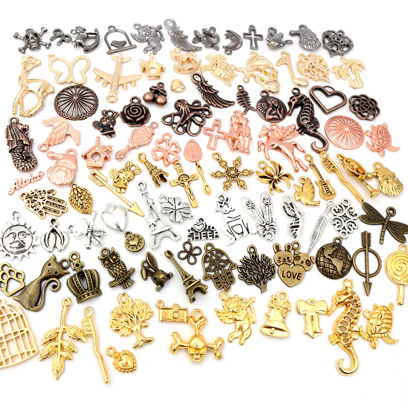 

30pcs Mixed Styles Animal Heart Leaf Flower Crown Charms Pendants DIY Jewelry Findings for Necklace Bracelet Making Accessories, Antique silver/bronze/gold