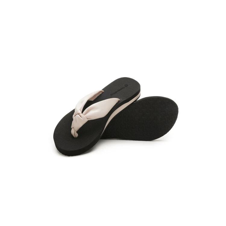 

Fashion Flip Flops Beach Slippers Women Outdoor Flip Flop