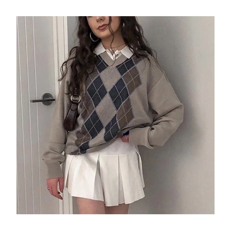 

208 2020 Winter Sweater Ladies Color Block Plaid V Neck Long Sleeve Women Sweater, One color