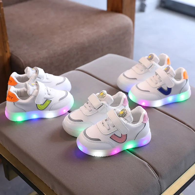 

New Brand Child LED Luminous Sneakers Kids Light Shoes