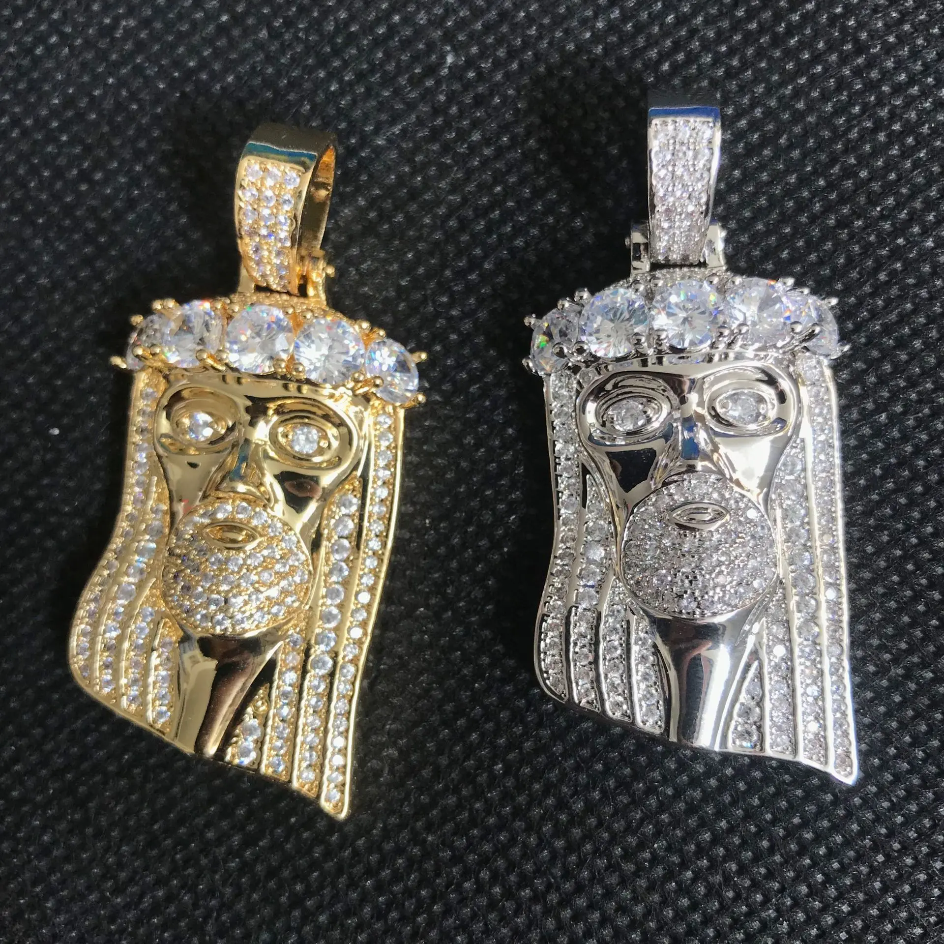 

Hot Sale Jesus Pendant 925 Silver Gold Plated Micro Insert with VVS Moissanite Diamond Pendantfor Trend Leader