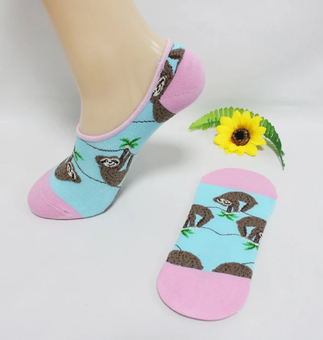 Wholesale man and women  liner colorful happy funny no show non slip invisible loafer socks with stripe
