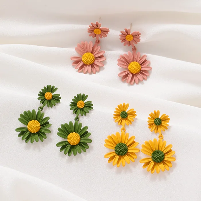 

New Trendy Fashion Women Gift Party Korean Cute Sunflower Daisy Earrings, White,yellow,green,orange,purple,pink,customized-color