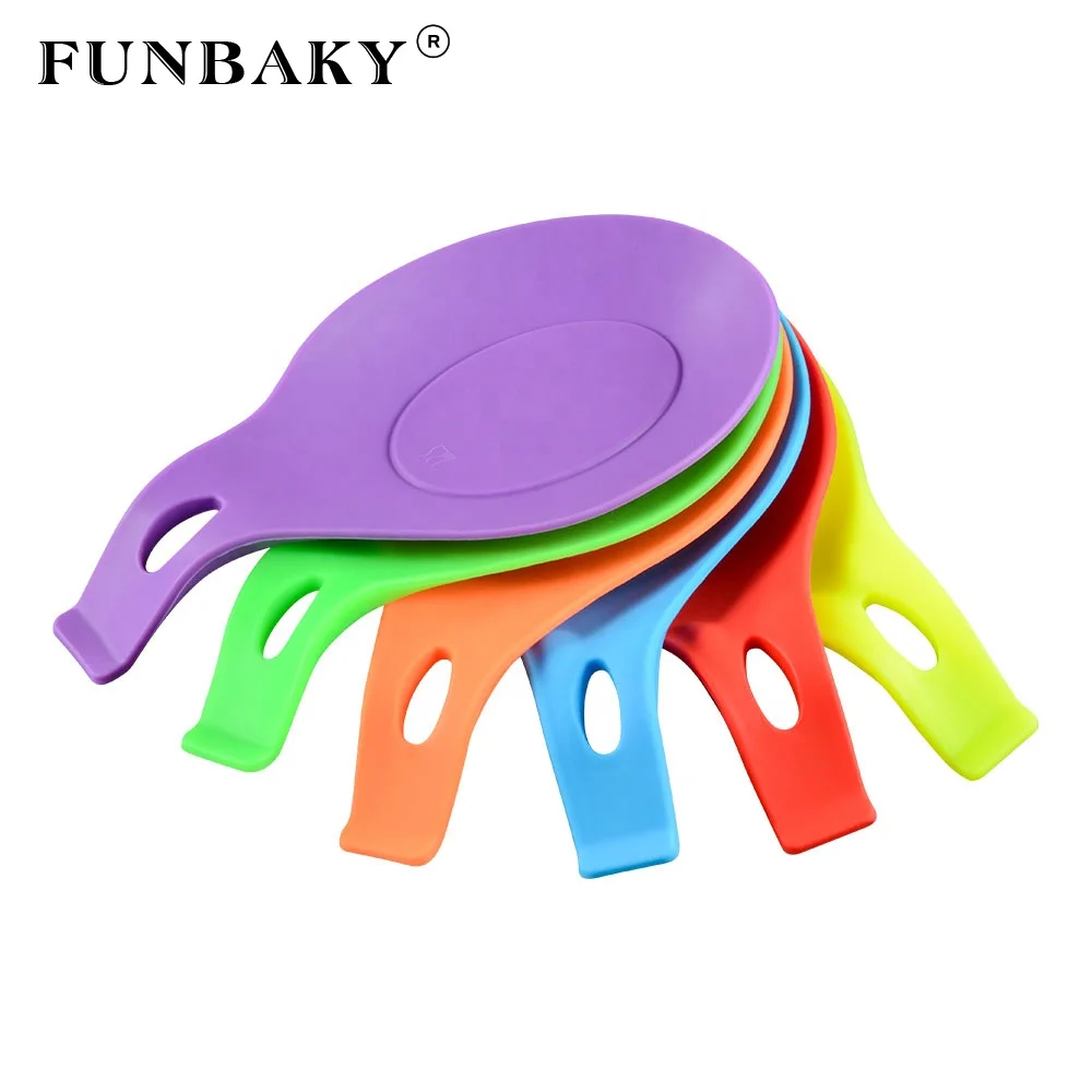 

FUNBAKY Heat Resistant Spoon Rest Spoon silicone Holder Food Grade Kitchen Utensil Holder Silicone Utensil Rest, Customized color