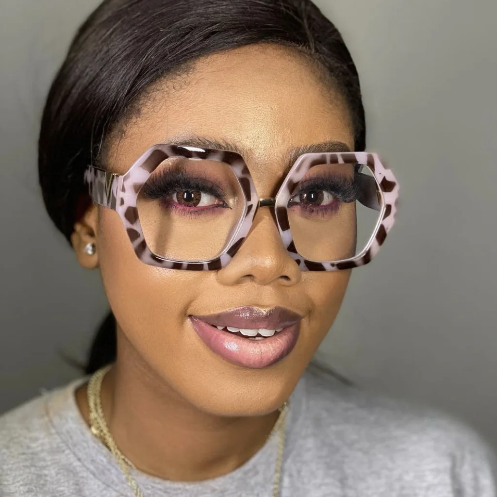 

95533 Black V-Leg Polygonal Glasses Frame Anti Blue Light Eyeglasses Women Vintage Oversized Computer Glasses Frame