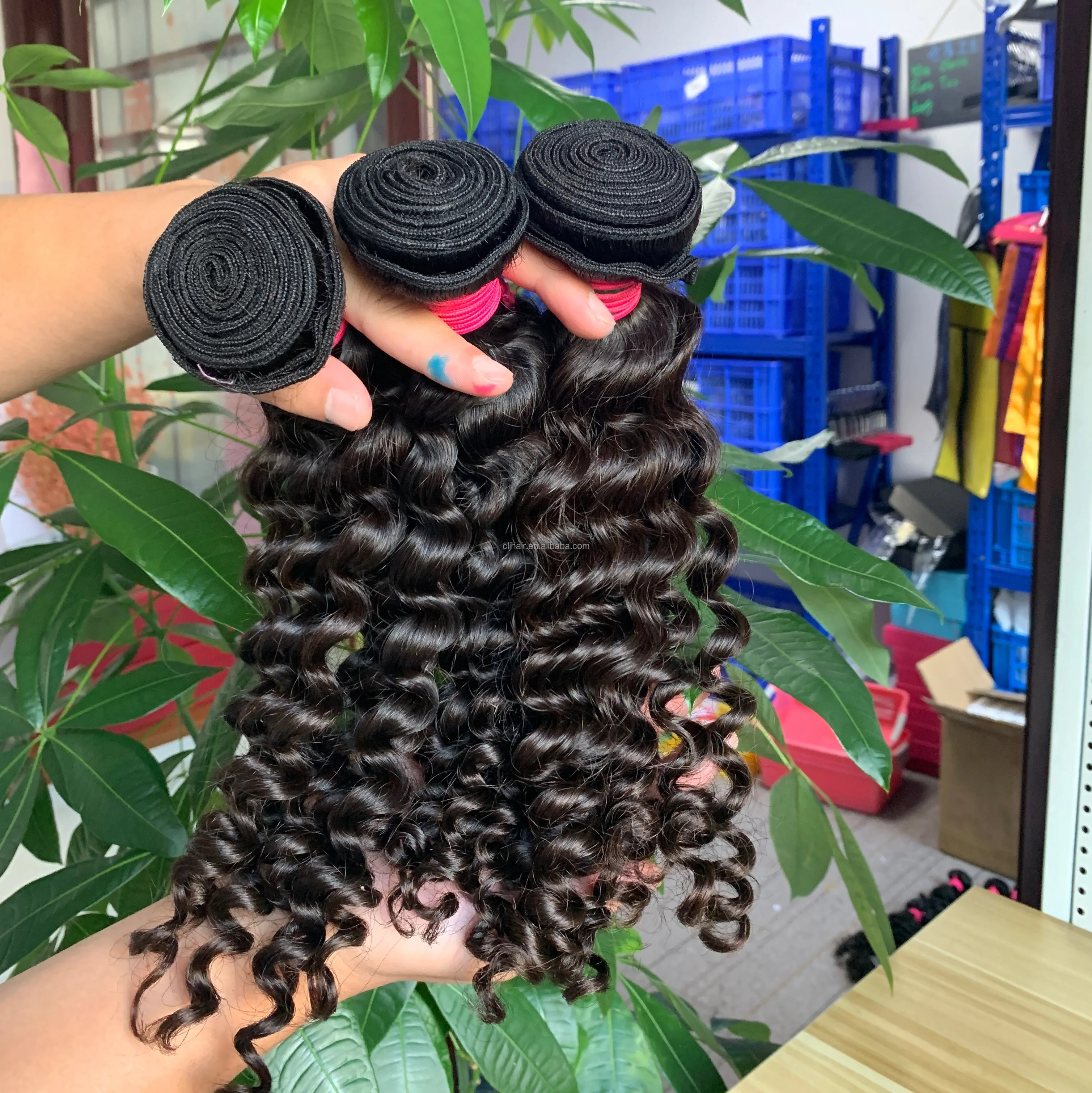 

Double Drawn Vietnamese Natural Deep Wavy Human Hair Bundles Extension,Indian Virgin Cuticle Aligned 3 Alipearl Hair Bundles