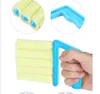 Creative Plastic Fiber Brush for Washing Windows Blinds Air Conditioning Brush Cleaner Kitchen Cleaning Tools Accessories