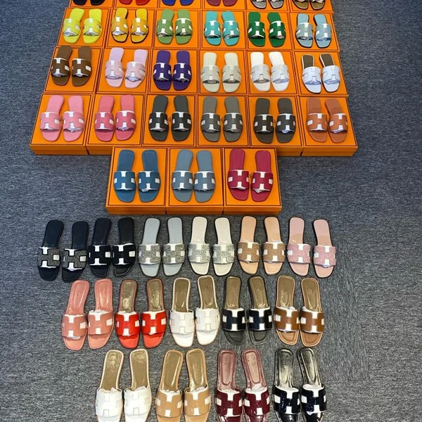 

New style with H logo fashion flat-bottomed sandals beach fairy style slippers, Picture shows