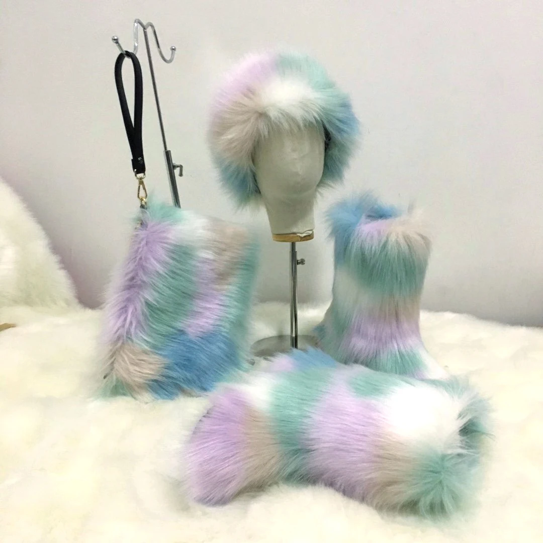 Furry Boots In Winter Rainbow Handbag Match Christmas Hat Colorful