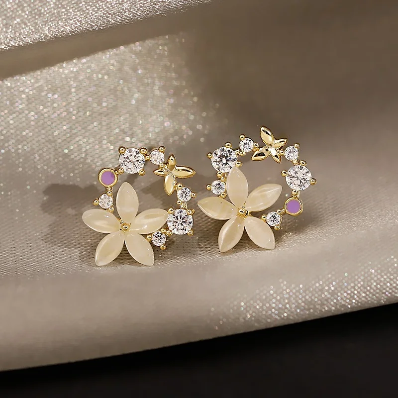 

Wholesale Jewelry Korean Simple Opal Petals Stud Earrings