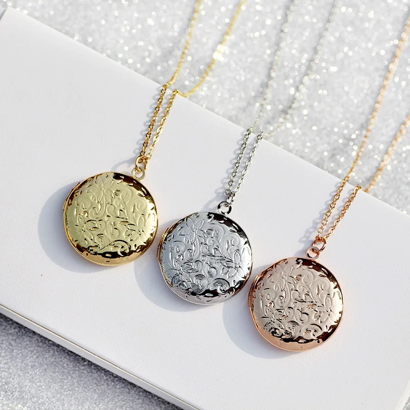 

Trendy 18K Gold Plated Printing Vintage Sublimation Jewelry Minimalist Round Pendent Photo Locket Memory Necklace, Gold/silver/rose gold
