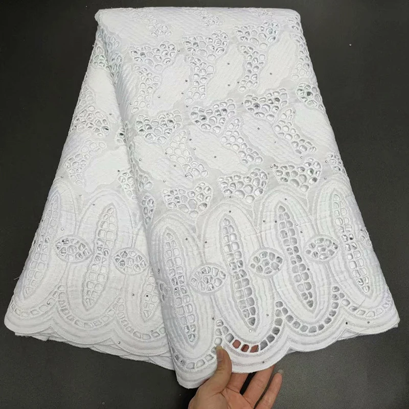 

Sinya New Design Pure White Color French Cotton Lace Fabric High Quality Swiss Embroidered Voile Lace For Women Dress