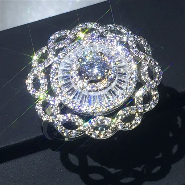 

Luxury sparkling crystal ring flower ladies wedding ring engagement ring