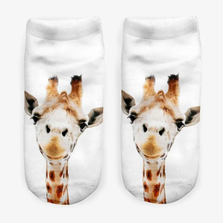 

Funny Giraffe Character 3D Print Women Socks Cute Low Cut Ankle Socks Calcetines Mujer Female Short Socks, Multi-color
